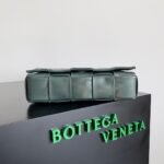 Bottega Venetanew cassette bag - Image 5