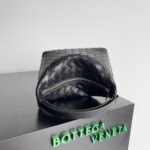 Bottega Veneta bento bag - Image 2