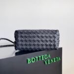 Bottega Venetanew Andiamo woven bag - Image 4