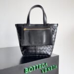 Bottega Veneta, woven Tote bag
