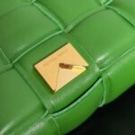 Bottega Veneta, mini shoulder bag - Image 8