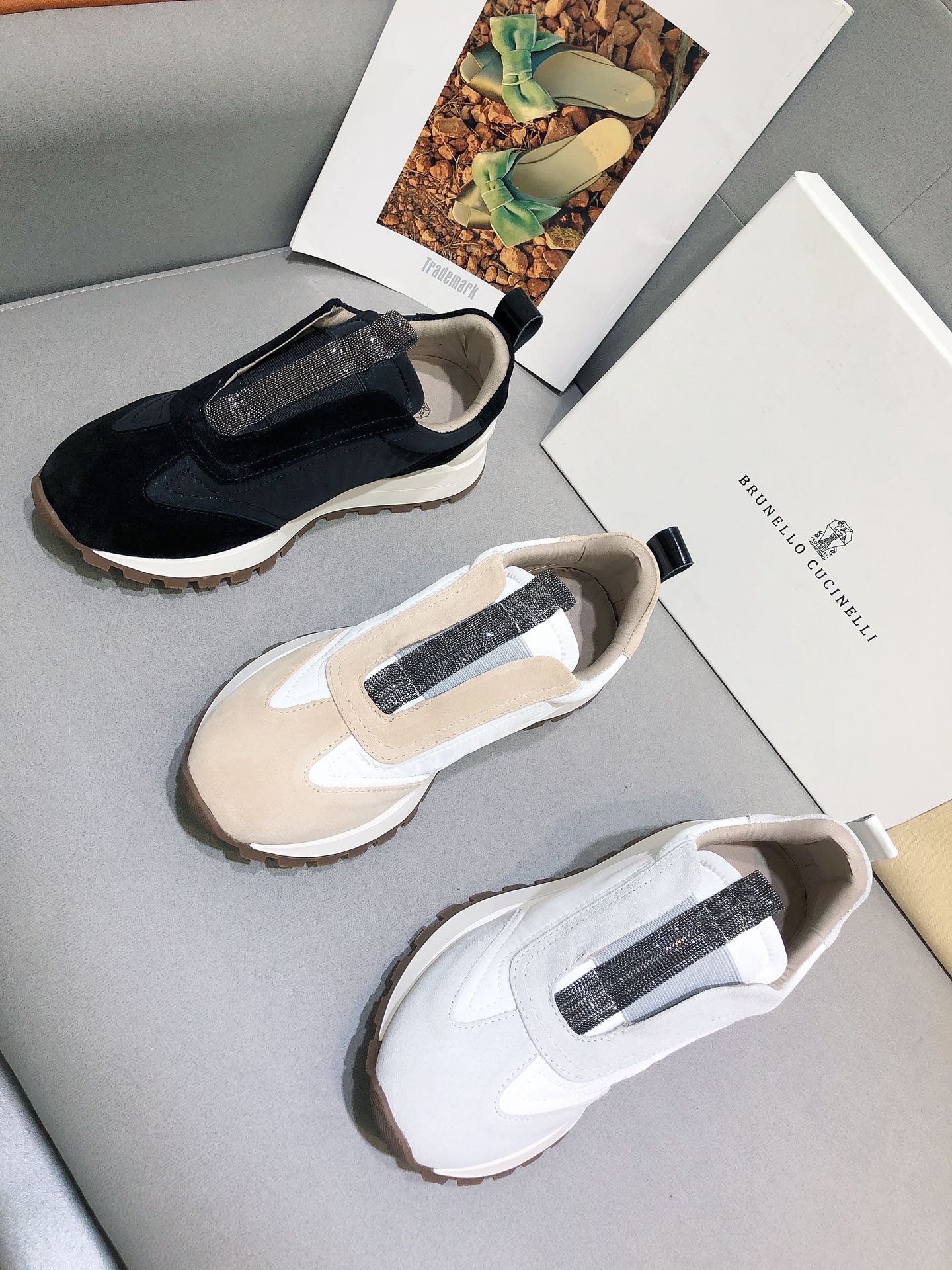 i1688993508_1689_0.jpg Brunelleocucinelli: Four season casual sneakers - Image 1