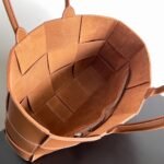 Bottega Venetahandbag - Image 9