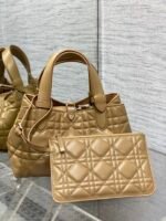 Dior handbag - Image 4