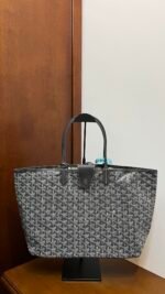 GOYARD shopping bag