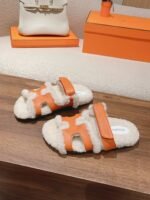 Hermes autumn/winter plush slippers - Image 2