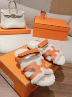 Hermes autumn/winter plush slippers - Image 5