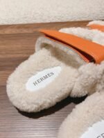 Hermes autumn/winter plush slippers - Image 7