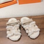 Hermes autumn/winter plush slippers