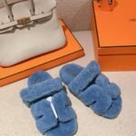Hermes autumn/winter plush slippers
