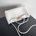 Bottega Veneta shoulder bag - Image 4