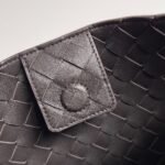 Bottega VenetaHandbag Shoulder bag - Image 7