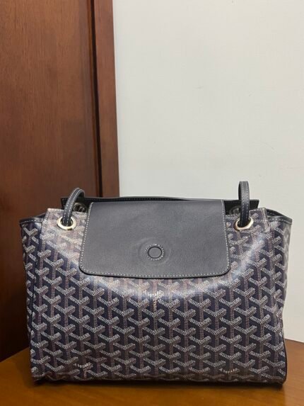 GOYARD's latest Lu Ai bagThis bag