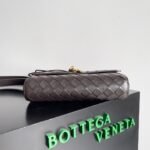 Bottega Veneta's new mini andiamobag - Image 4