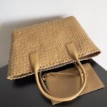 Bottega Veneta"CABAT" bag collection (medium size 32) - Image 2