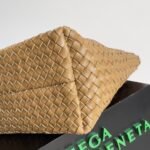 Bottega Veneta"CABAT" bag collection (medium size 32) - Image 8