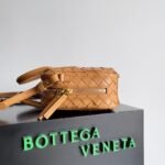 Bottega Venetashoulder bag - Image 2