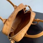 Bottega Venetashoulder bag - Image 9