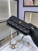 Chanel phone bag - Image 4
