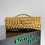 Bottega Venetadinner bag
