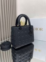 [Lady Dio. r My ABC] "Matte Black Leather"/Five grid cowhide/ - Image 4
