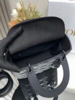 [Lady Dio. r My ABC] "Matte Black Leather"/Five grid cowhide/ - Image 9