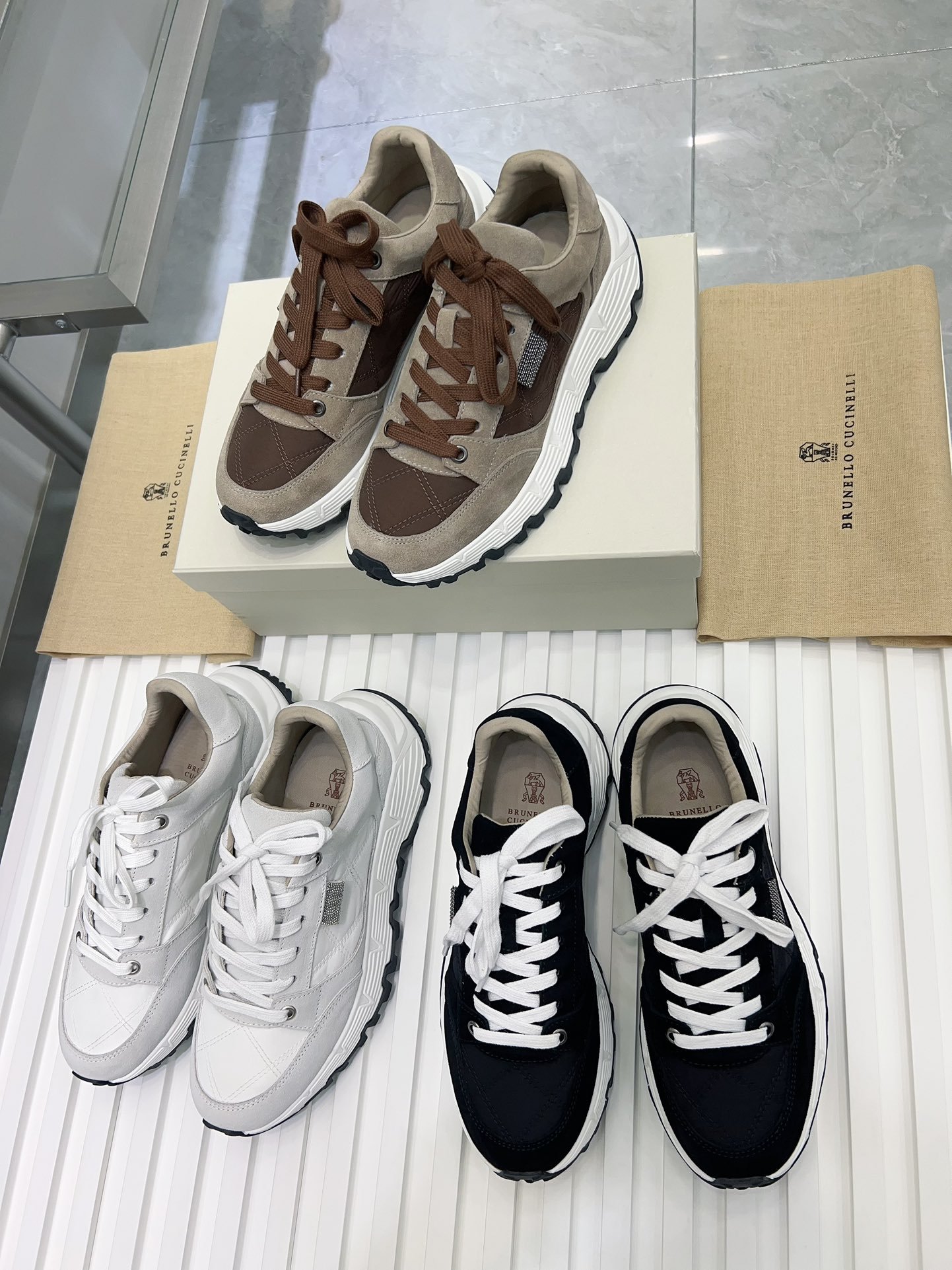 i1705324165_1354_7.jpg Brunelleocucinelli: Four season casual sneakers - Image 1