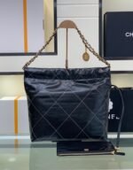 Chanel shopping bag - Image 2