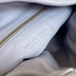 Bottega Veneta HOP small handbag - Image 7