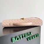 Bottega Venetadinner bag - Image 5