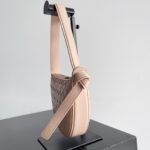 Bottega Veneta woven crescent bag - Image 2