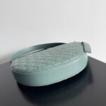 Bottega Venetawoven crescent bag - Image 3