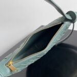 Bottega Venetawoven crescent bag - Image 9