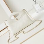 Chanel Tote bag