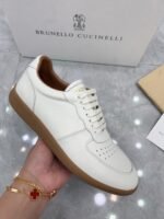 Brunelleocucinelli: Four season casual sneakers - Image 9