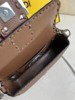 Fendi khaki hand sewn bag - Image 6