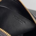 Bottega Venetahandbag - Image 7