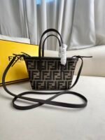 Fendi Old flowerThe latest vintage Roll mini vegetable basket,
