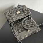 Bottega Venetaa crossbody bag - Image 5