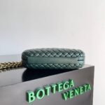 Bottega Venetadinner bag - Image 3