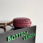 Bottega Venetadinner bag - Image 2
