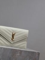Yves Saint LaurentWoc small envelope package is coming - Image 4
