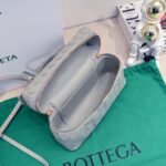 Bottega Veneta shoulder bag Makeup bag - Image 5