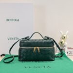 Bottega Veneta crossbody bag