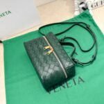 Bottega Veneta crossbody bag - Image 4