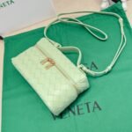 Bottega Veneta crossbody bag - Image 4