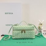 Bottega Veneta crossbody bag
