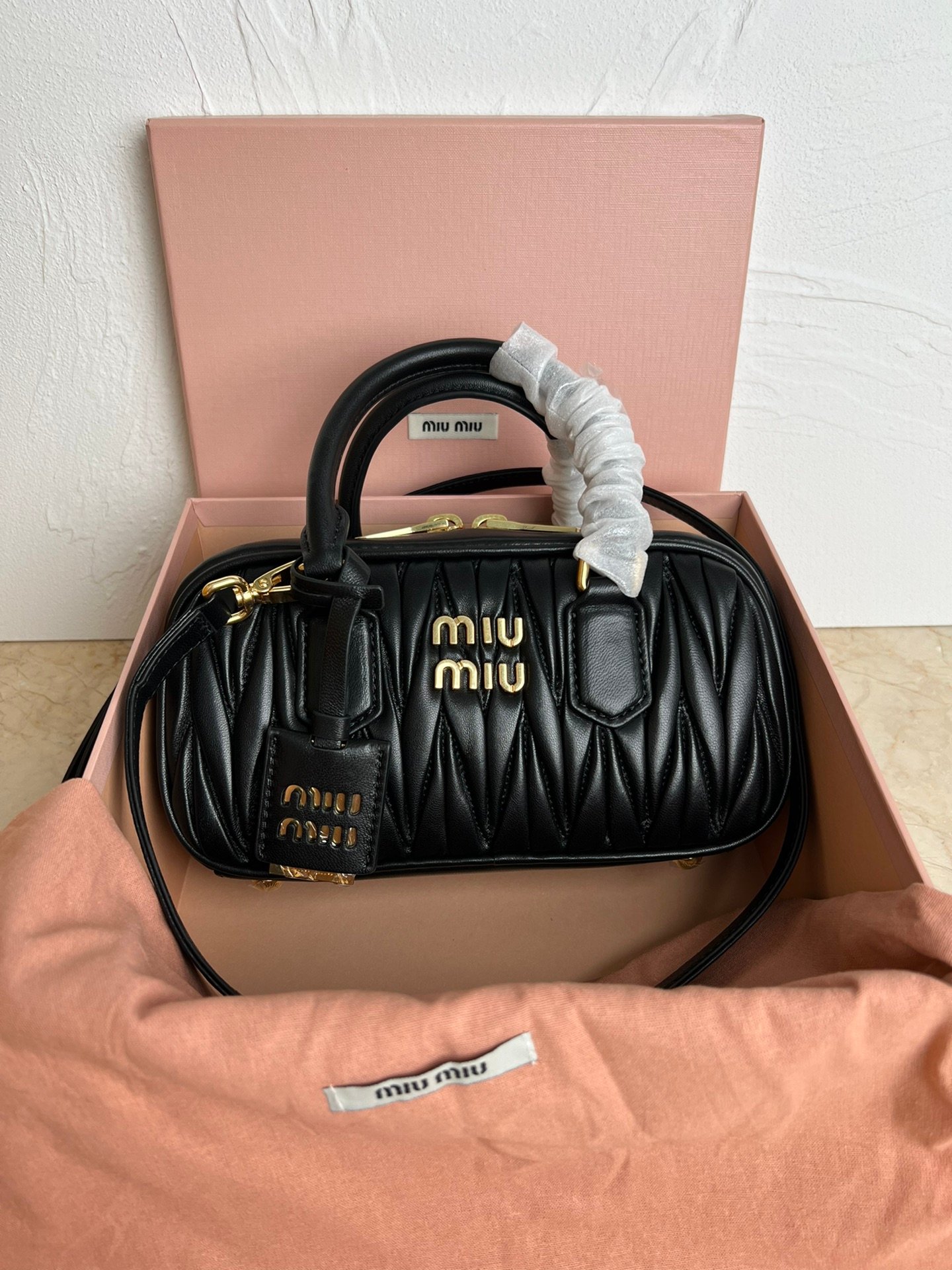 i1717691248_4826_0.jpg Miu Miu bowling bag - Image 1