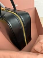 Black shipmentNewly upgraded long handle briefcase ✨ - Image 3