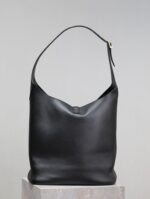 Yves Saint Laurent  Large water bucket armpit bag - Image 8